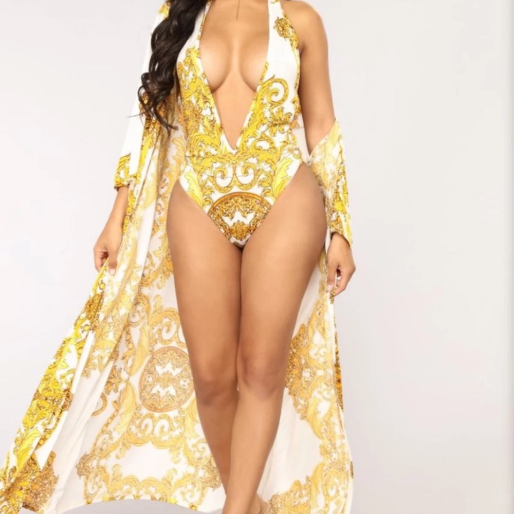 Fashion nova matching bathing suit